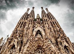 Attractions in Barcelona - La Sagrada Familia