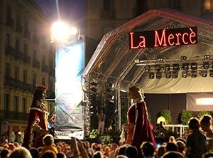 Dancing with Giants at Merce Festival in Barcelona